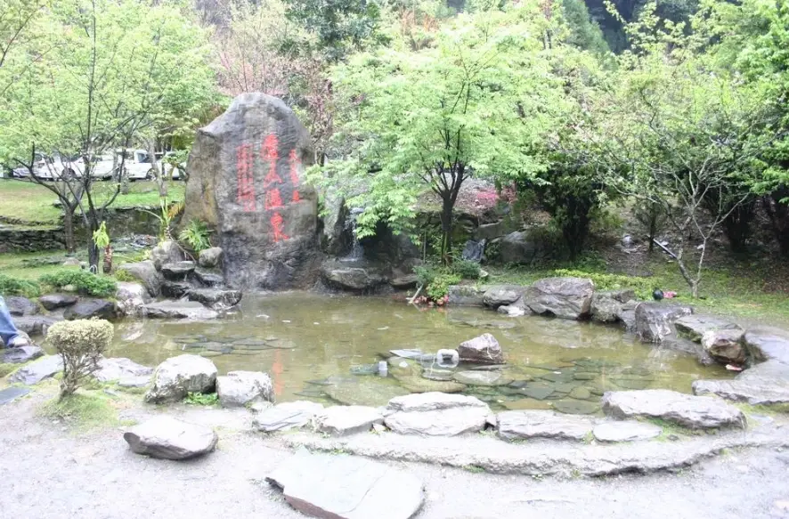 廬山溫泉深度體驗：交通住宿景點美食一次看懂